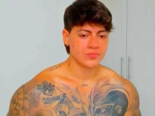 Offline austin_bennett on Flirt4Free