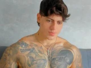 Offline austin_bennett on Flirt4Free