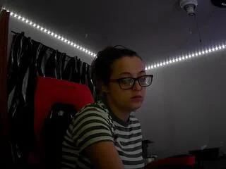Freechat bambi_bi on Flirt4Free