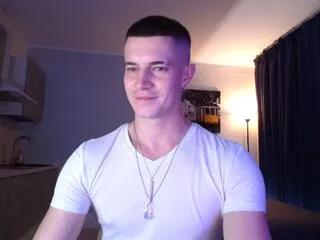 Offline benjamin_blue on Flirt4Free