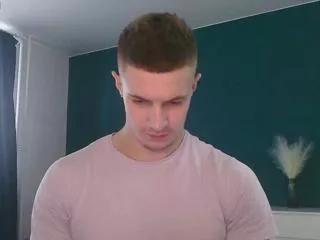 Offline benjamin_blue on Flirt4Free