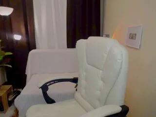 Away britney_ryan on Flirt4Free