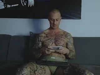 Offline calvin_hunt on Flirt4Free