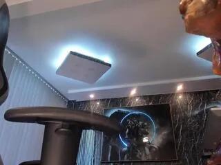 Freechat camilo_watson on Flirt4Free