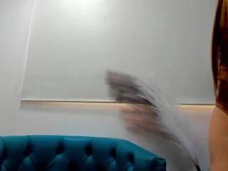 Offline carolina_hernandes on Flirt4Free