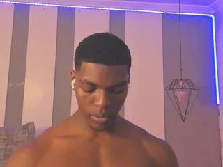 Offline carter_mcklein on Flirt4Free