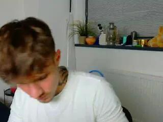 Freechat christian_jagger on Flirt4Free