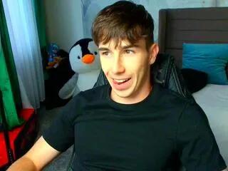 Offline cooper_vaio on Flirt4Free