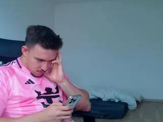 Freechat craig_kane on Flirt4Free