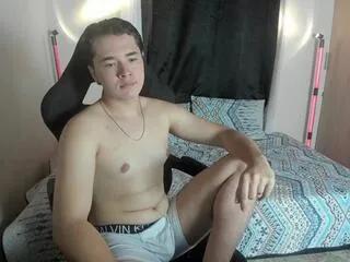 Offline dantee_milleer on Flirt4Free