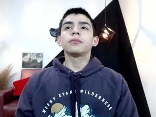 Offline dereck_west on Flirt4Free