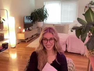 Offline dylan_knight on Flirt4Free