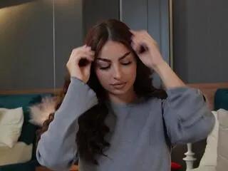 Freechat emily_trix on Flirt4Free