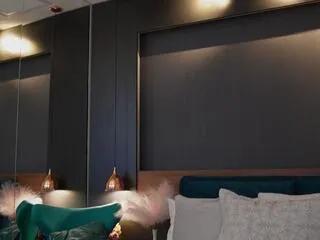 Freechat emily_trix on Flirt4Free