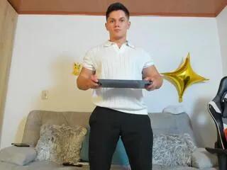 Offline erick_wallace on Flirt4Free