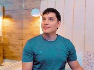 Offline esteban_morenoo on Flirt4Free