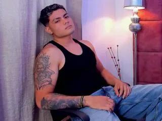 Offline evan_tyler on Flirt4Free