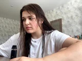 Offline frieda_ringwood on Flirt4Free