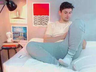 Freechat gabriel_navas on Flirt4Free