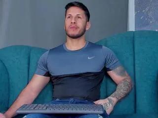 Offline george_diesell on Flirt4Free