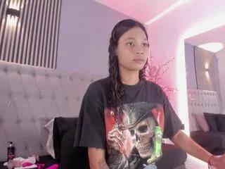 Offline gysell_hanson on Flirt4Free