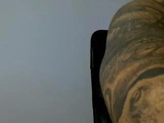 Offline hades on Flirt4Free