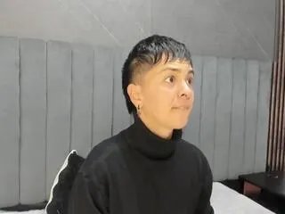 hanna_plu on Flirt4Free 