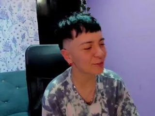 hanna_plu on Flirt4Free 