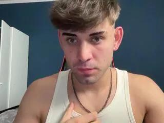 Freechat harper_durand on Flirt4Free