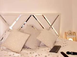 Offline isabella_florez on Flirt4Free