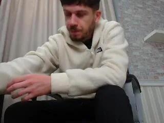 Offline jakob_dean on Flirt4Free