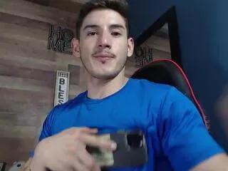 Freechat jonathan_jeremiah on Flirt4Free