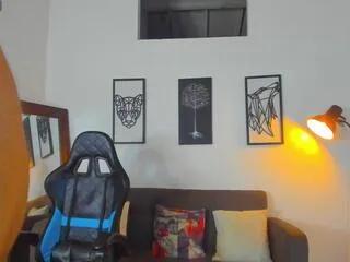 Freechat justin_knox on Flirt4Free