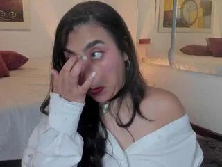 Freechat katherin_winter on Flirt4Free