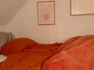 Freechat kiera_harris on Flirt4Free