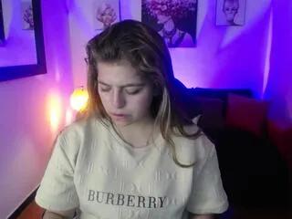 Offline kitten_dolli on Flirt4Free