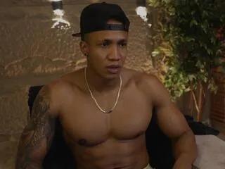 Offline logan_varela on Flirt4Free