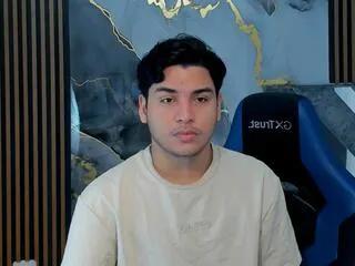 Offline lord_mackhenzy on Flirt4Free