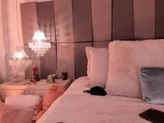 Offline mia_klein on Flirt4Free