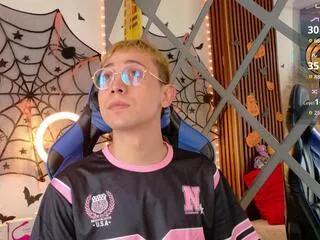 naughty_scott — Private on Flirt4Free