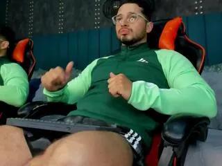 Freechat nick_moss on Flirt4Free