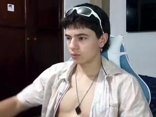 Freechat oliver_renard on Flirt4Free