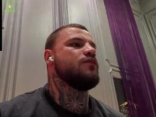 Offline oliver_sport on Flirt4Free