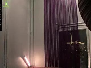 Offline oliver_sport on Flirt4Free