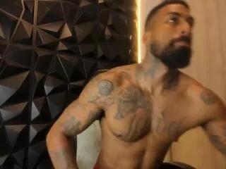 Offline ostin_daniels on Flirt4Free