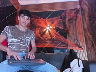 Offline robin_rey on Flirt4Free