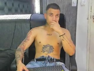 rocco_santos on Flirt4Free 