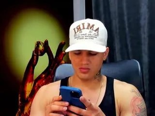 rocco_santos on Flirt4Free 