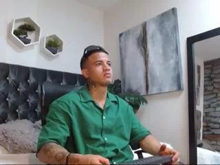 rocco_santos on Flirt4Free 