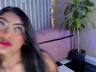 Offline sabrina_himss on Flirt4Free